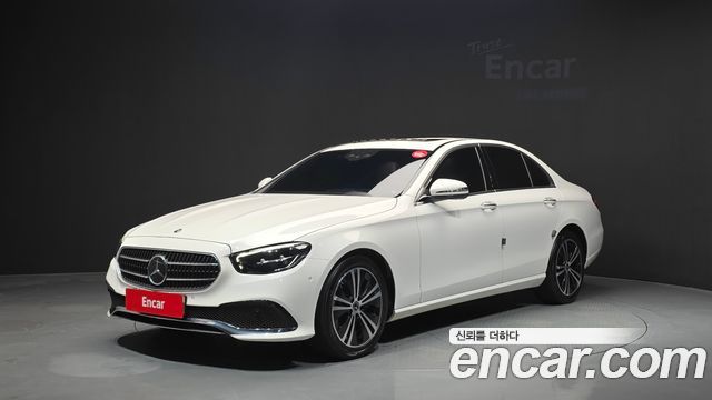 Mercedes-Benz E-Class 2021 — photo 1