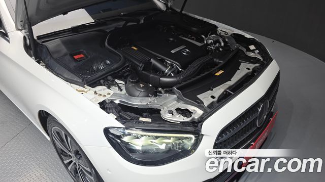 Mercedes-Benz E-Class 2021 — photo 6