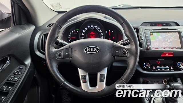 Kia Sportage 2011 — photo 14