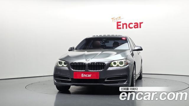 BMW 5-Series 2015 — photo 3