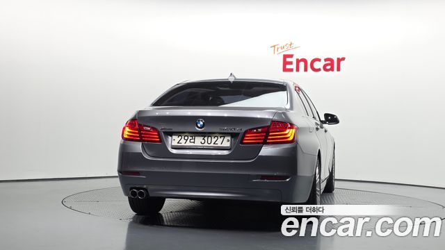 BMW 5-Series 2015 — photo 4