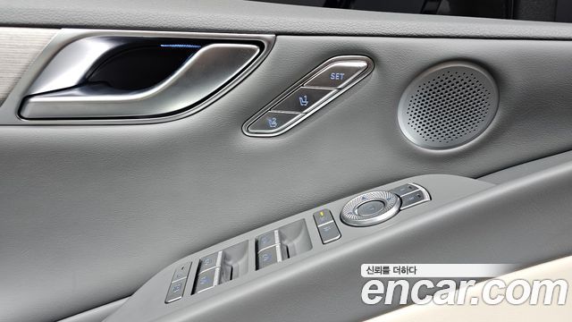 Genesis G80 2025 — photo 23