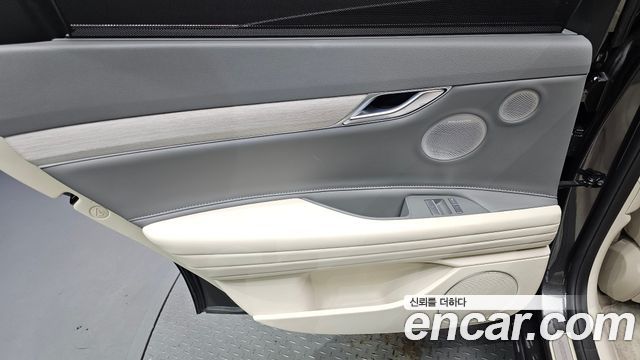 Genesis G80 2025 — photo 15
