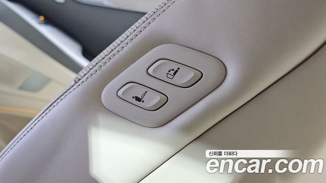Genesis G80 2025 — photo 32