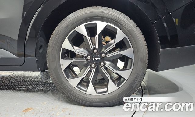 Kia Canival 2022 — photo 7