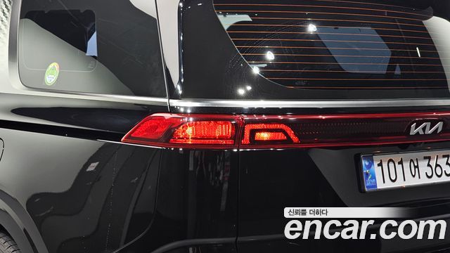 Kia Canival 2022 — photo 9