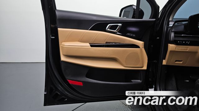 Kia Canival 2022 — photo 14