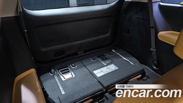 Kia Canival 2022 — photo 33