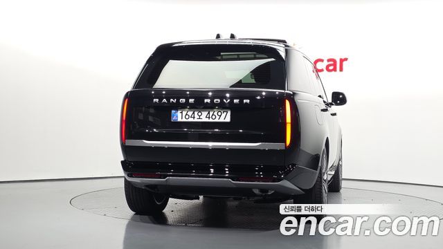 Land Rover Range Rover 2026 — photo 4