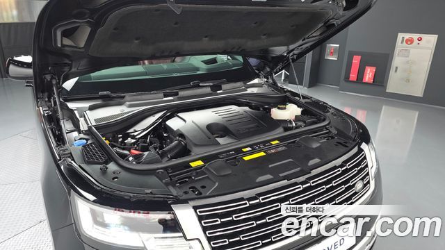 Land Rover Range Rover 2026 — photo 6