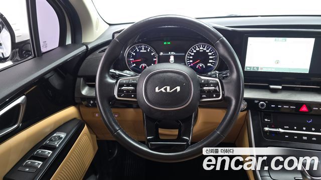 Kia Canival 2023 — photo 12