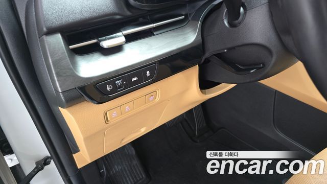 Kia Canival 2023 — photo 20