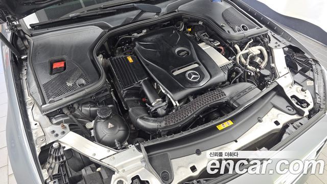 Mercedes-Benz E-Class 2017 — photo 6