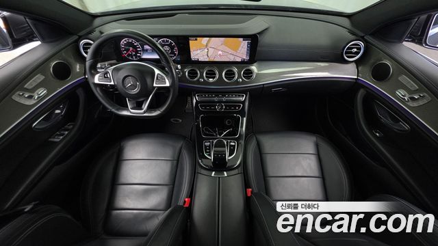 Mercedes-Benz E-Class 2017 — photo 7