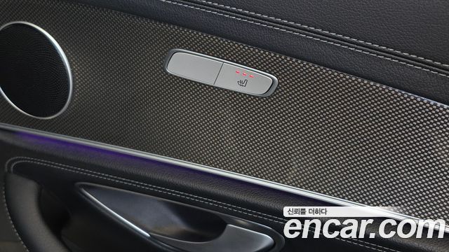 Mercedes-Benz E-Class 2017 — photo 19