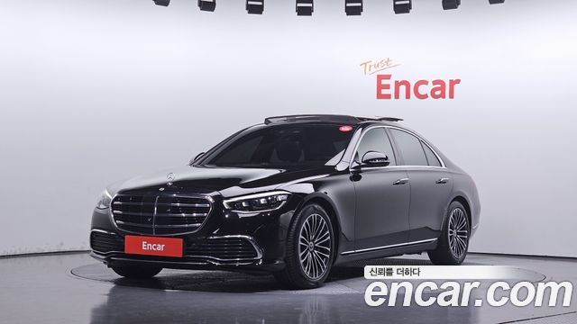 Mercedes-Benz S-Class 2022 — photo 1