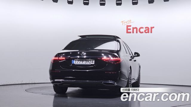 Mercedes-Benz S-Class 2022 — photo 4