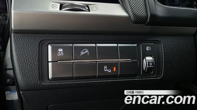 KG Mobility Rexton 2019 — photo 22