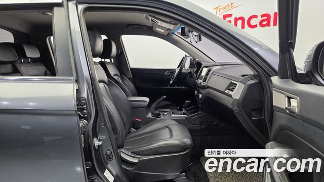 KG Mobility Rexton 2019 — photo 16