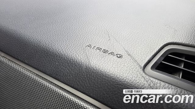KG Mobility Rexton 2019 — photo 32