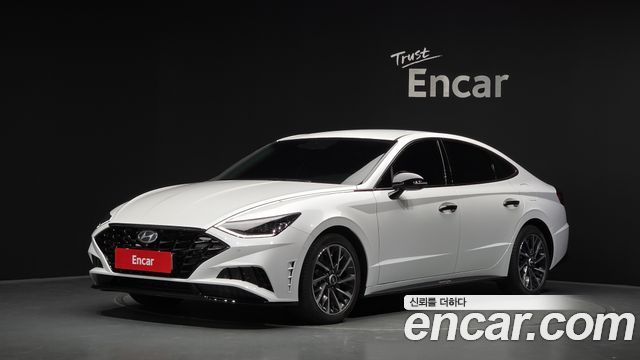Hyundai Sonata 2022 — photo 1