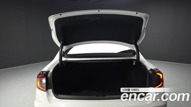 Hyundai Sonata 2022 — photo 20