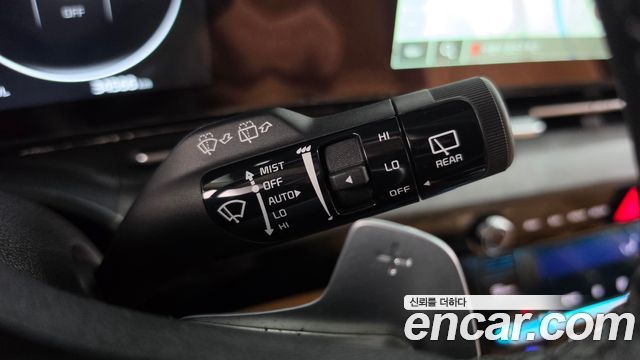Kia Canival 2023 — photo 29