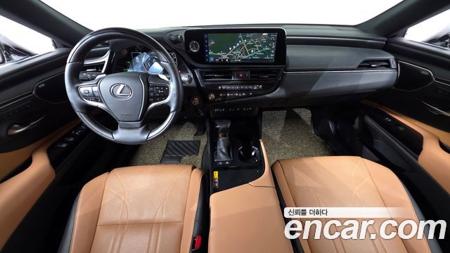Lexus ES 2025 — photo 10