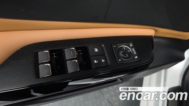 Lexus ES 2025 — photo 30