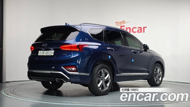 Hyundai Santafe 2019 — photo 2