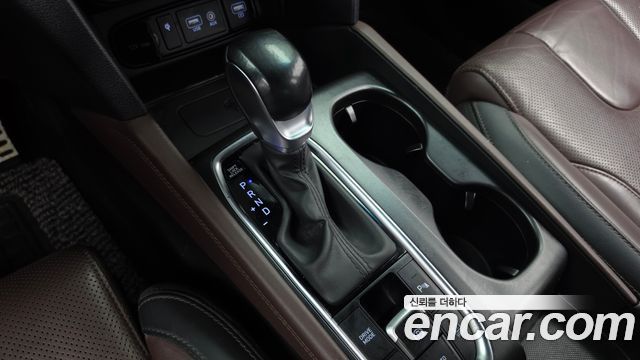 Hyundai Santafe 2019 — photo 9