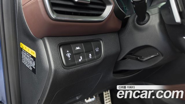 Hyundai Santafe 2019 — photo 16