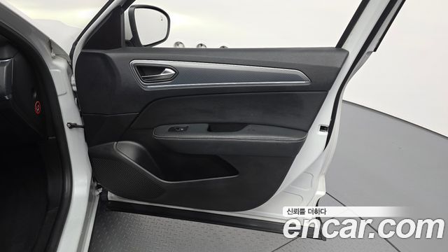 Renault Korea XM3 2022 — photo 14
