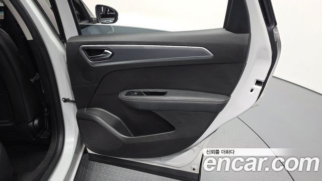 Renault Korea XM3 2022 — photo 15