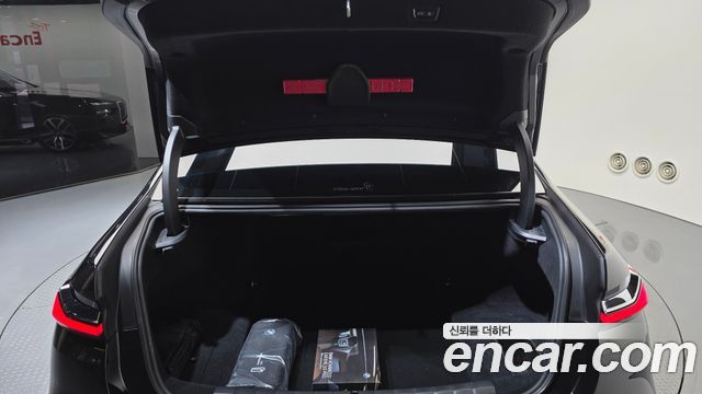 BMW 7-Series 2025 — photo 21