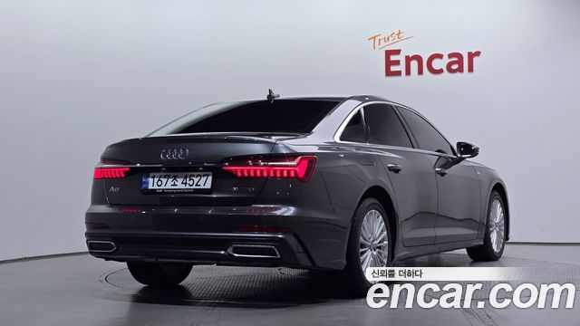Audi A6 2020 — photo 2