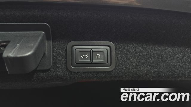 Audi A6 2020 — photo 32