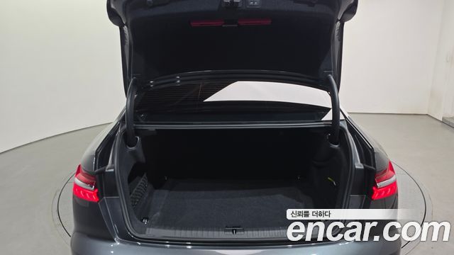 Audi A6 2020 — photo 33