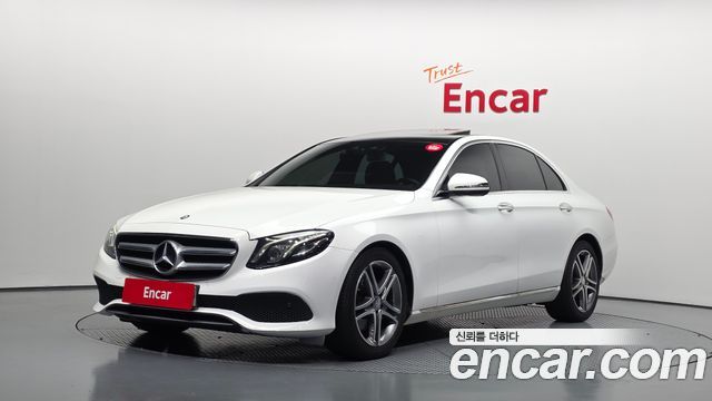 Mercedes-Benz E-Class 2017 — photo 1