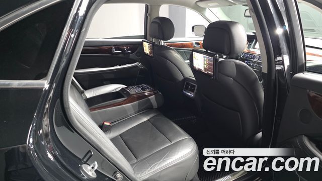 Hyundai Equus 2014 — photo 13