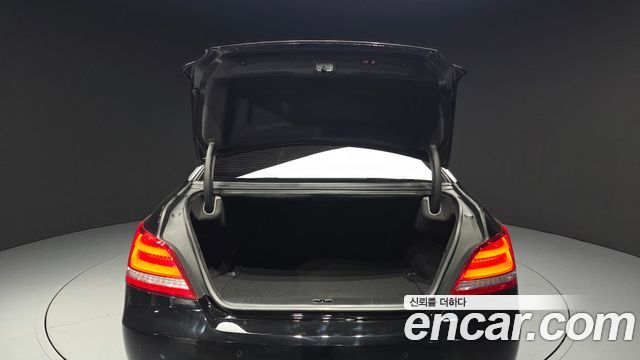 Hyundai Equus 2014 — photo 20