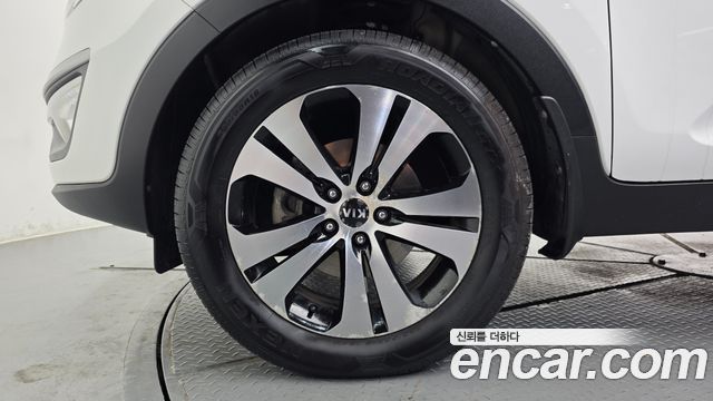 Kia Sportage 2012 — photo 5
