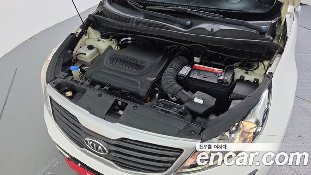 Kia Sportage 2012 — photo 6