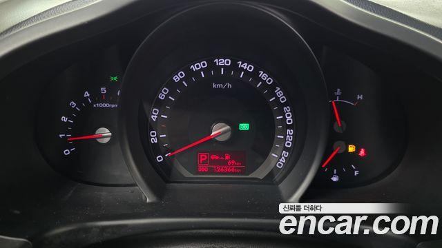 Kia Sportage 2012 — photo 11