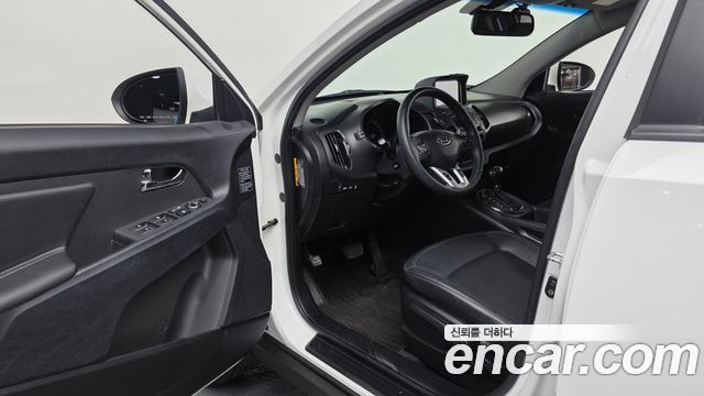 Kia Sportage 2012 — photo 13