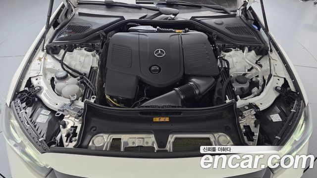 Mercedes-Benz E-Class 2026 — photo 6