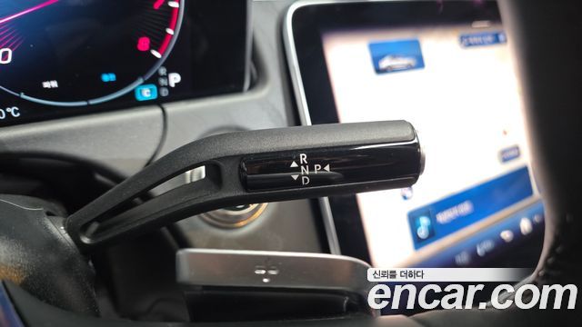 Mercedes-Benz E-Class 2026 — photo 12