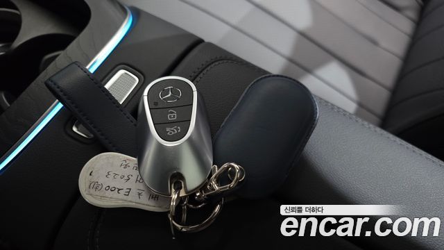 Mercedes-Benz E-Class 2026 — photo 20
