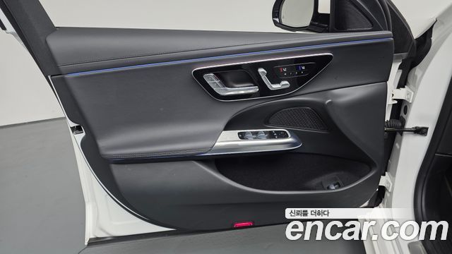 Mercedes-Benz E-Class 2026 — photo 14
