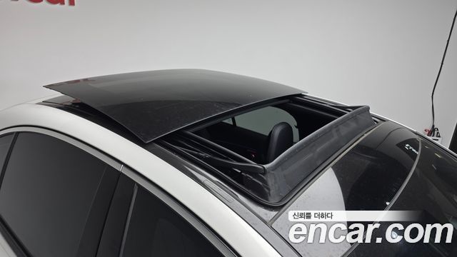 Mercedes-Benz E-Class 2026 — photo 28